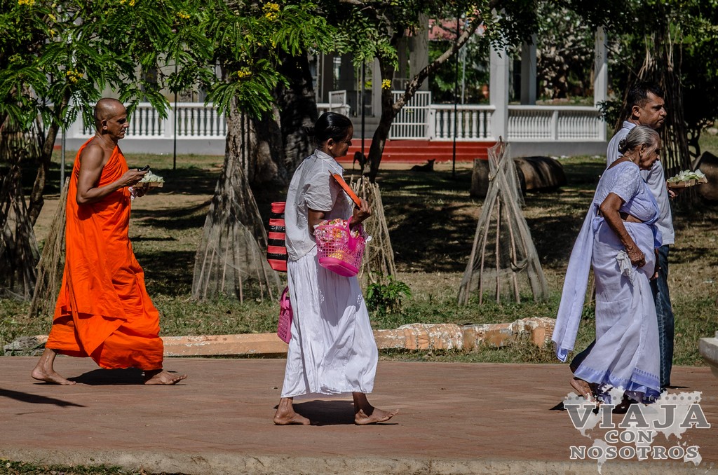 guia completa para visitar Anuradhapura