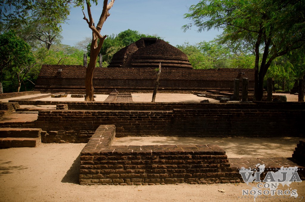 menik vehera Polonnaruwa